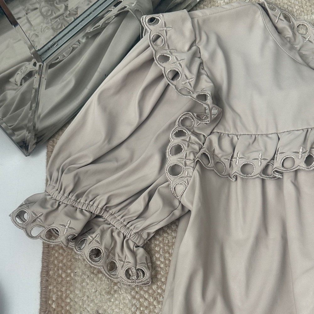 Elegant Beige Ruffle Top - Picture 2 of 5